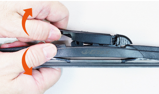 TL4B 雨刷接頭教學圖片-03