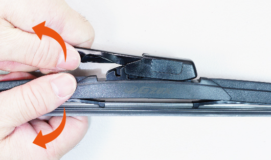 TLM 雨刷接頭教學圖片-02